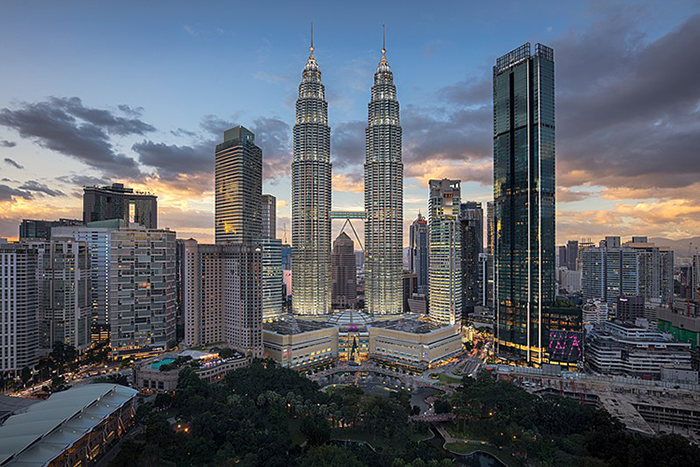 Economy of Malaysia is rebounding, despite inflation and growth risks