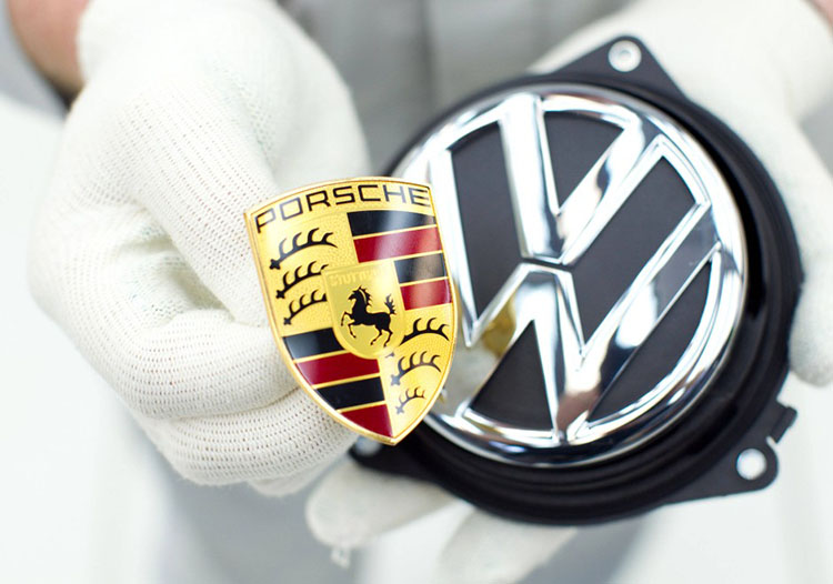 Volkswagen shares up 3% in premarket on Porsche AG valuation