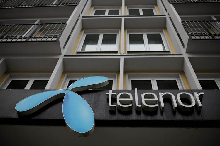 Telenor sells 30% stake in Norwegian fiber company for $1bn