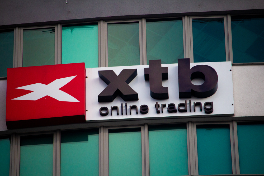 XTB advances AI tools and unveils innovative products