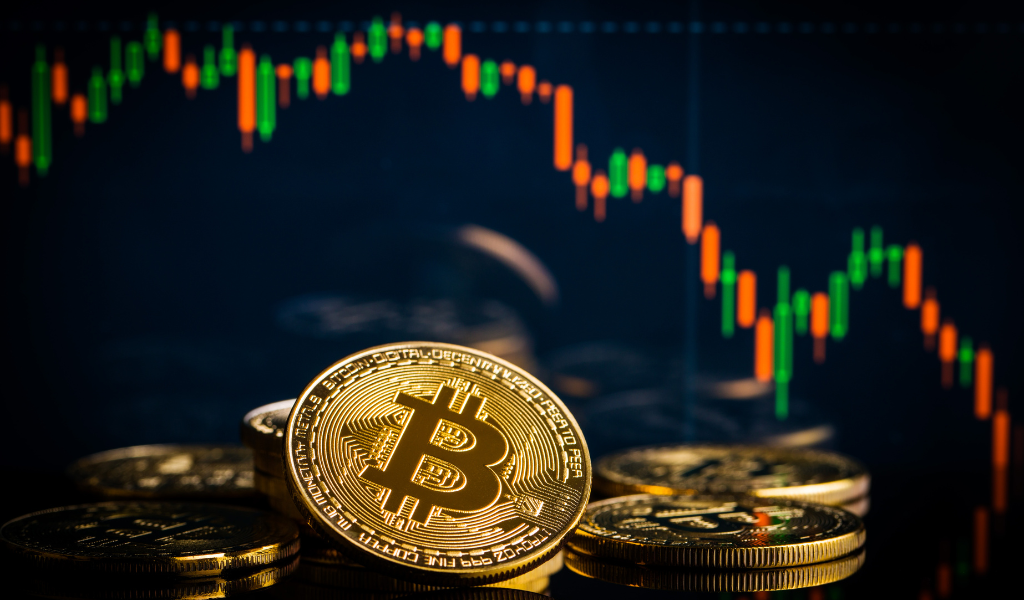 Bitcoin breaks $111K: institutional buyers and Trump fuel new record high